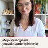 Ewa Szczepańska w białej bluzce i okularach, uśmiechnięta, na tle regału z roślinami i książkami - okładka z tytułem "Moja strategia na pozyskiwanie odbiorców - na żywym przykładzie nowego lead magnetu"
